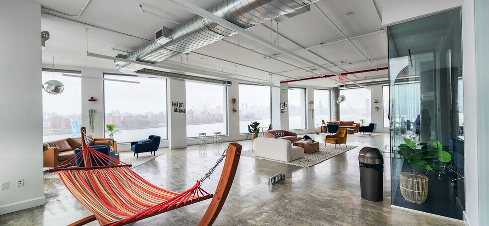 More Photos Of 10 Grand St, Brooklyn Office For Lease