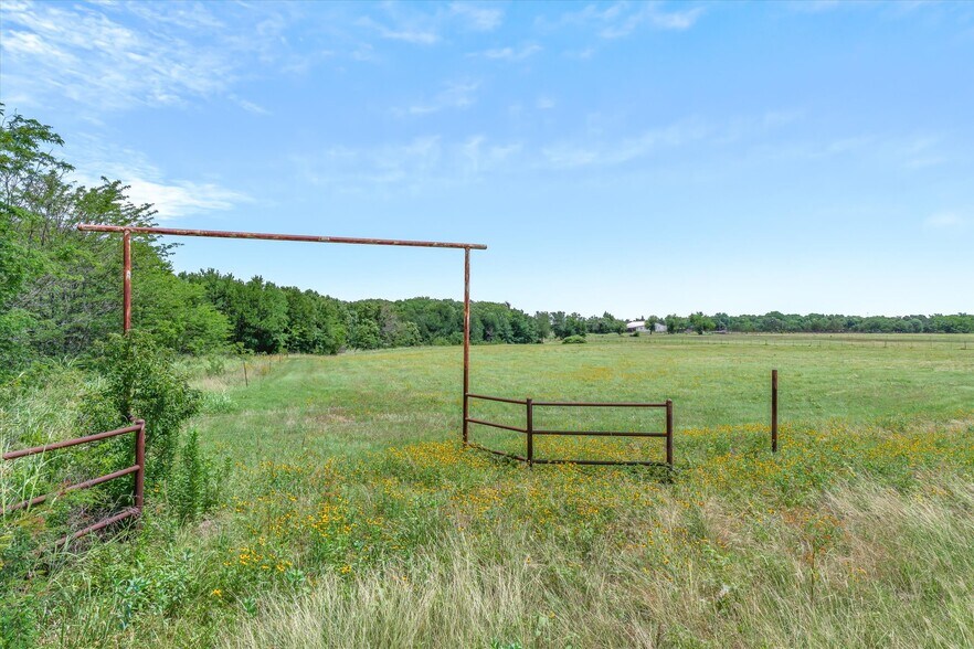 More Photos Of 1745 FM 2737, Lone Oak Land For Sale
