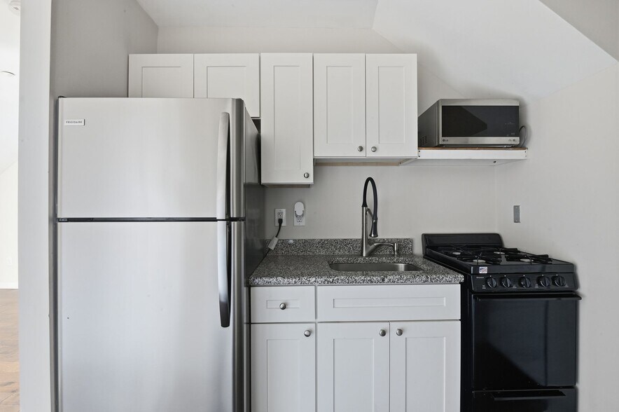 More Photos Of 5 S Main St, Cape May Court House Office Residential For Sale