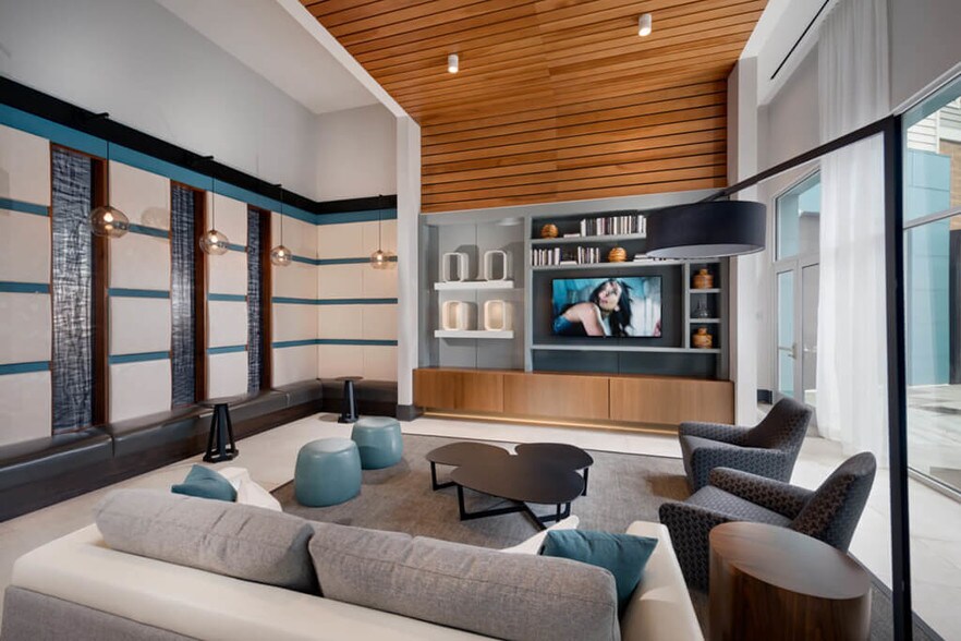 More Photos Of 8010 Gramercy Blvd, Rockville Apartments For Lease