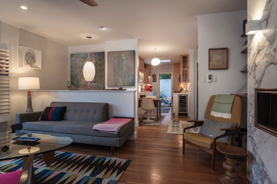 More Photos Of 112-20 E Redwood St, San Diego Apartments For Sale