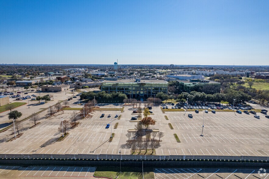 More Photos Of 9151 Grapevine Hwy, North Richland Hills Office For Lease