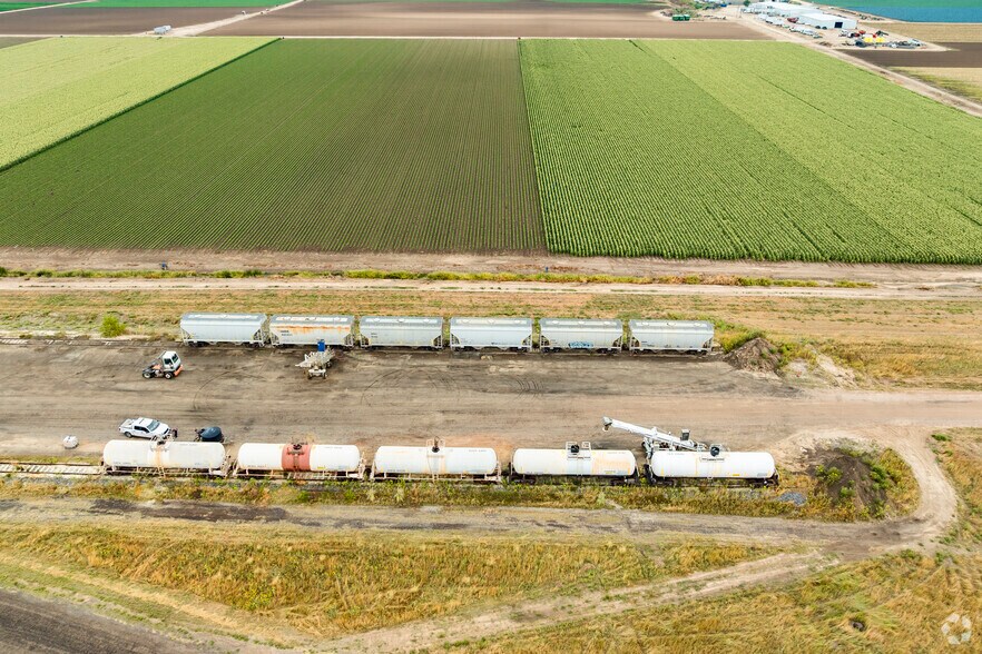 More Photos Of 22744 County Road 33, Evans Land For Lease