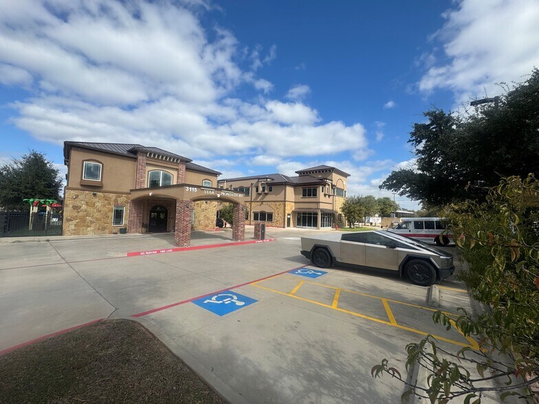 More Photos Of 3115 Kenai Dr, Cedar Park Storefront Retail Office For Lease
