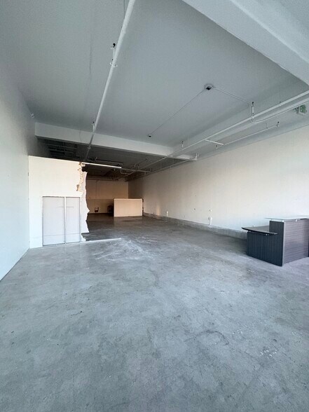More Photos Of 706 Lincoln Ave, Alameda General Retail For Lease