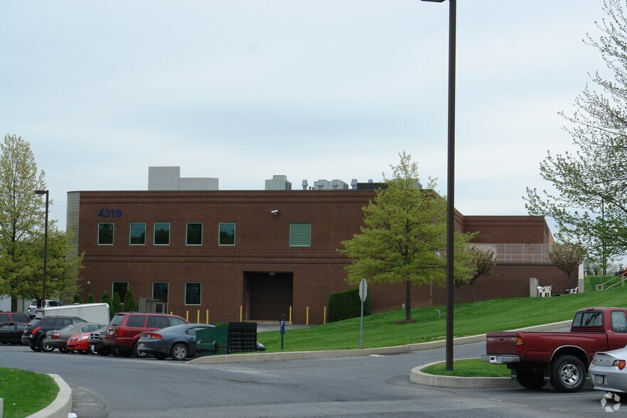 More Photos Of 4310 Londonderry Rd, Harrisburg Medical For Lease