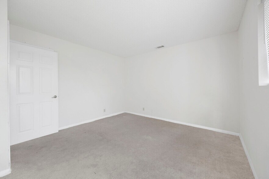 More Photos Of 1835 S Alta Vista Ave, Monrovia Multifamily For Sale