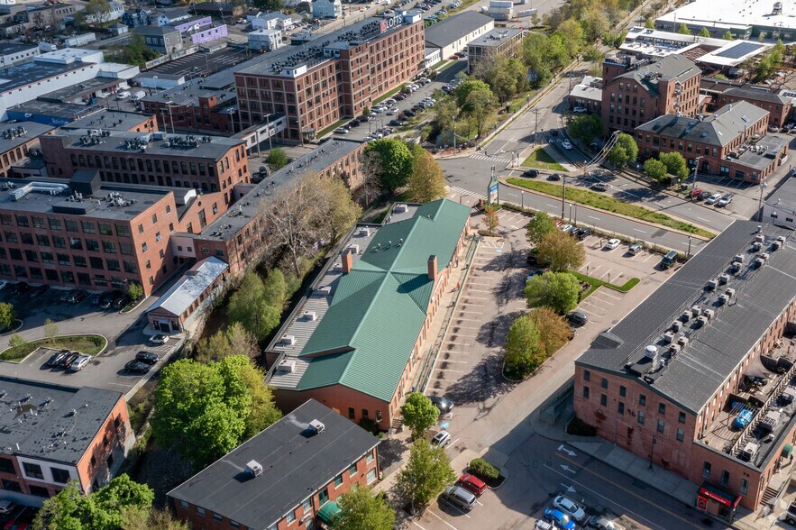 More Photos Of 325 Valley St, Providence Unknown For Lease