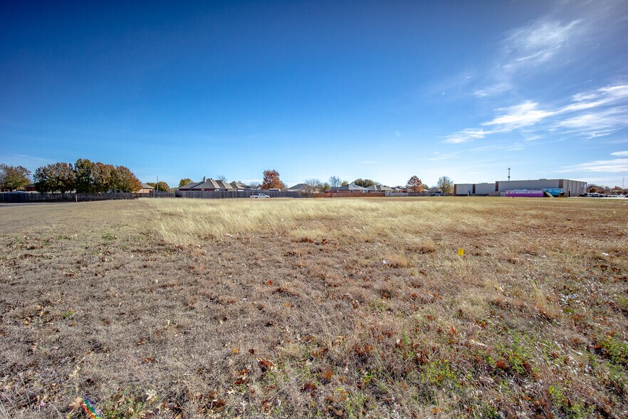 More Photos Of 951 Sonoma Park Dr, Norman Land For Sale