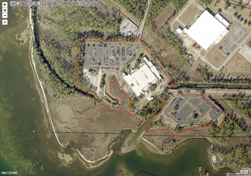 More Photos Of 1002 Arthur Dr, Lynn Haven Light Manufacturing For Sale