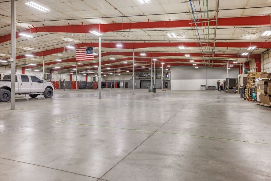 More Photos Of 1151 Industry Rd, Sturgis Manufacturing For Sale