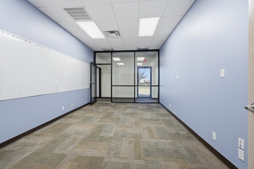 More Photos Of 13919 N Harvey Ave, Edmond Warehouse For Sale