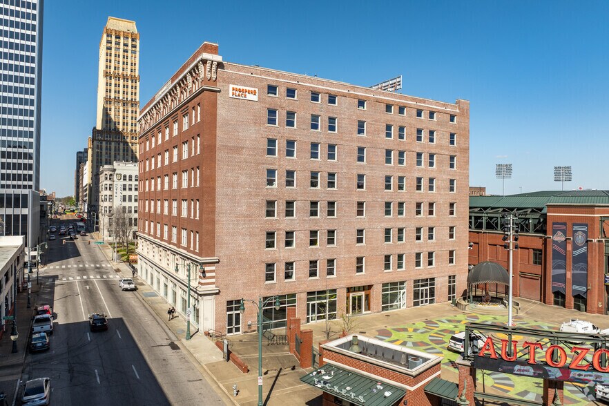 More Photos Of 50 S B.B. King Blvd, Memphis Office For Lease