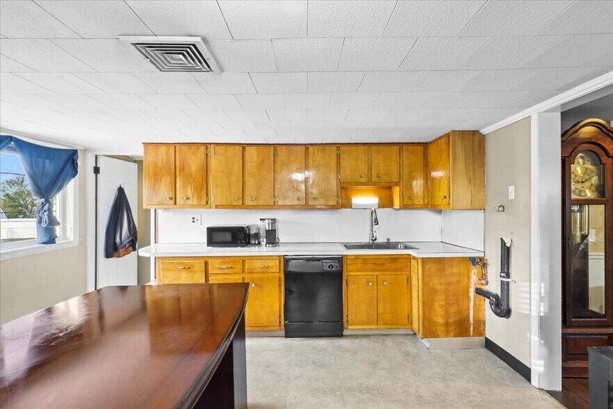 More Photos Of 1001 Arnold Ave, Point Pleasant Storefront Retail Residential For Sale