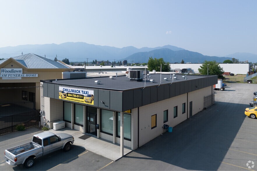 More Photos Of 45877 Hocking Av, Chilliwack Storefront Retail Office For Lease