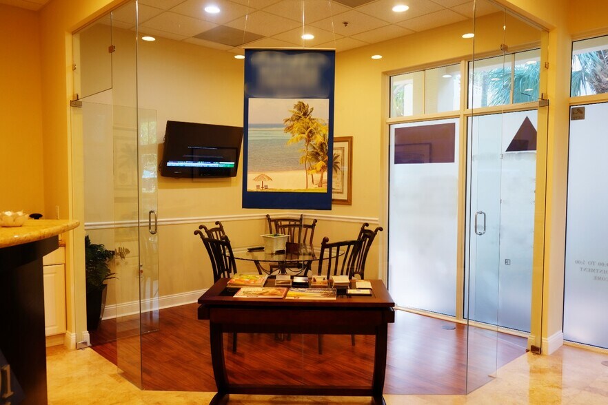 More Photos Of 3307 Northlake Blvd, Palm Beach Gardens Office For Sale