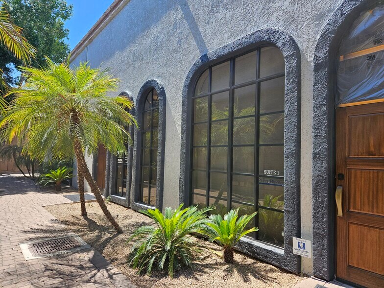More Photos Of 8160 E Butherus Dr, Scottsdale Office For Lease