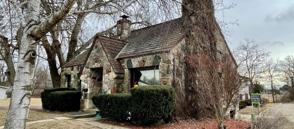 Primary Photo Of 803 E Milwaukee St, Whitewater Office For Sale