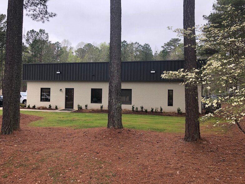Primary Photo Of 8201 Brownleigh Dr, Raleigh Warehouse For Lease