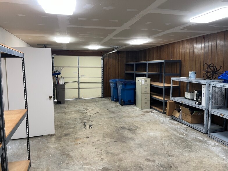 More Photos Of 5807 Macy Ave, Jacksonville Office For Lease