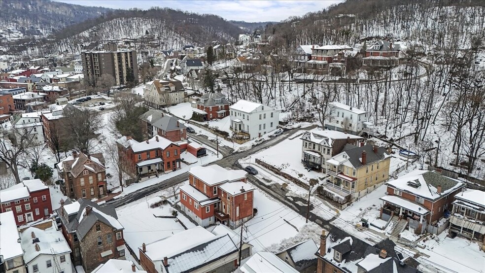 More Photos Of 229 E Union St, Cumberland Apartments For Sale