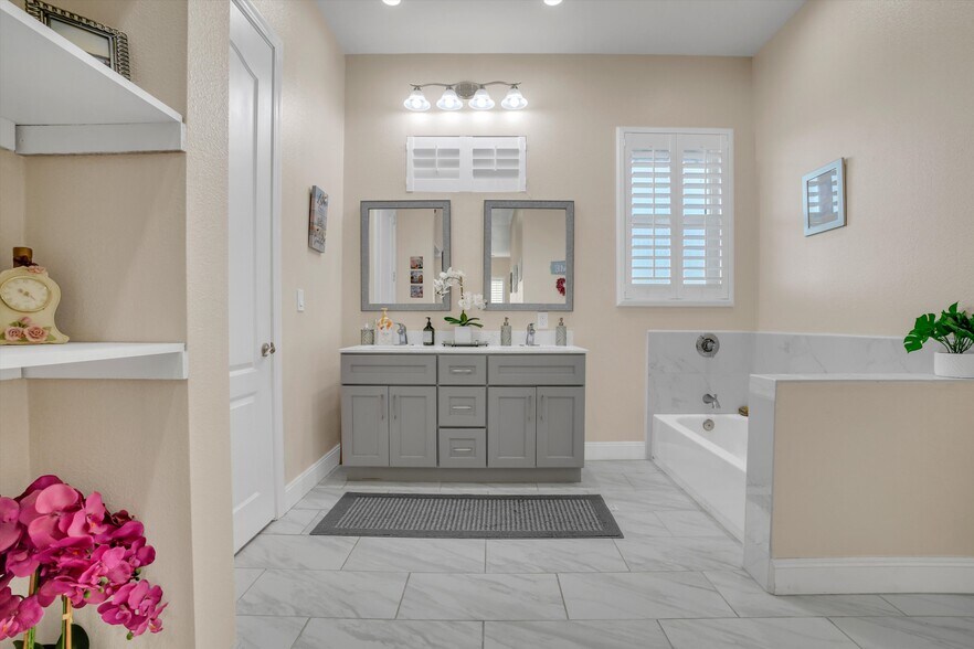More Photos Of 7760 Byron Hwy, Byron Land For Sale