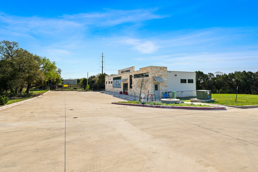 More Photos Of 6111 N FM 620, Austin Daycare Center For Sale