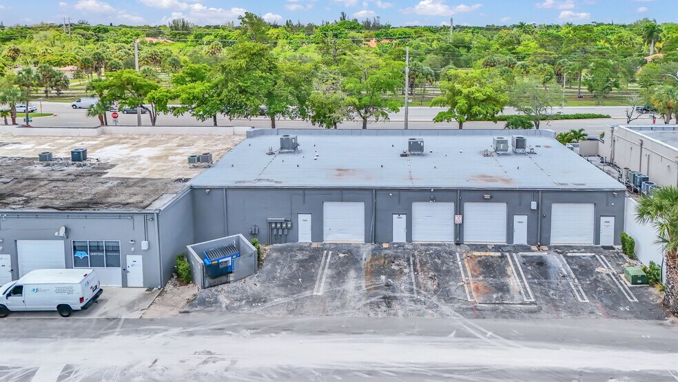 More Photos Of 7600 Wiles Rd, Coral Springs Unknown For Lease