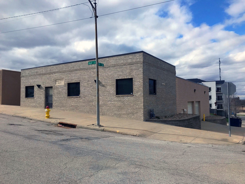 Primary Photo Of 802 Pierce St, Omaha Warehouse For Sale