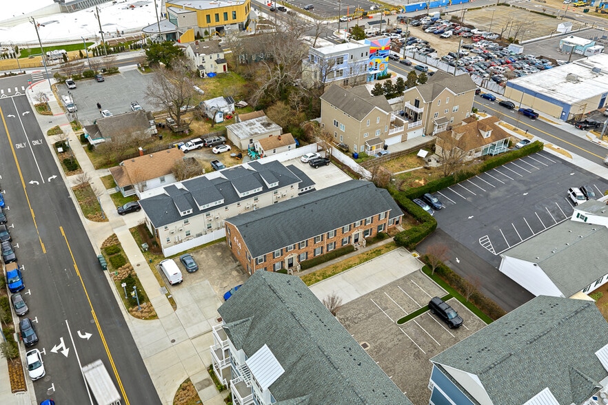 More Photos Of 414 19th St, Virginia Beach Apartments For Sale