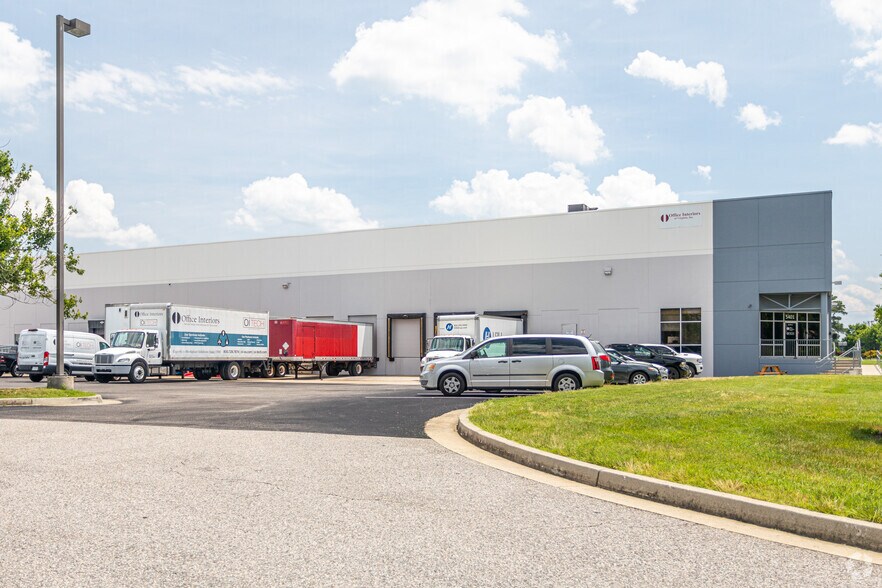 More Photos Of 5401 Lewis Rd, Sandston Distribution For Lease
