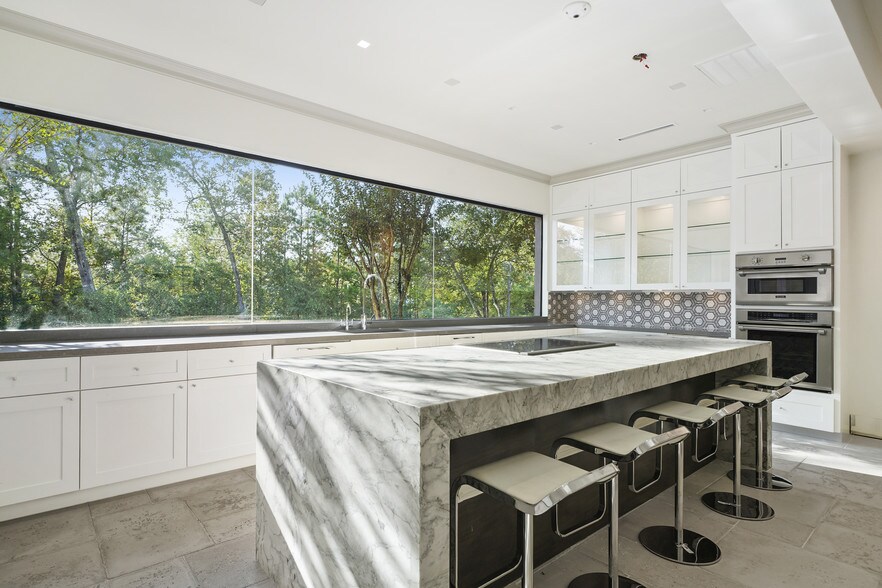 More Photos Of 61 Carlton Woods Dr, The Woodlands Office For Lease