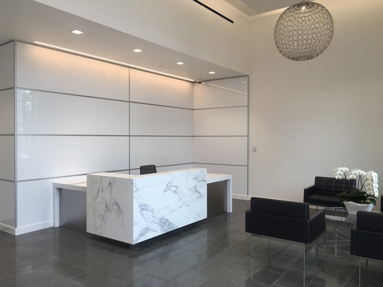 More Photos Of 28 Havemeyer Pl, Greenwich Office For Lease