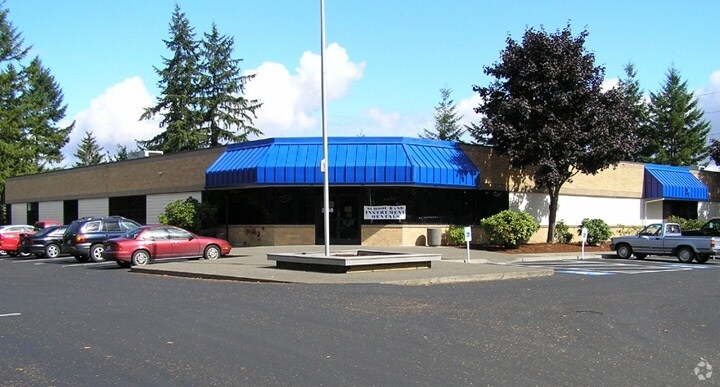 More Photos Of 3738 Pacific Ave SE, Olympia General Retail For Sale