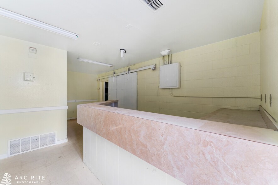 More Photos Of 1601 Vanda Ave, Lubbock Assisted Living For Sale