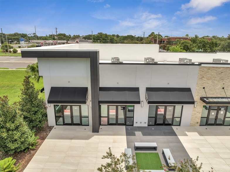 More Photos Of 3370 Rouse Rd, Orlando Storefront For Sale