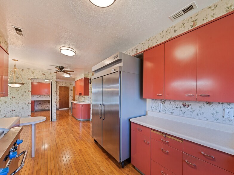 More Photos Of 142 Country Club Dr, Waynesville Hospitality For Sale