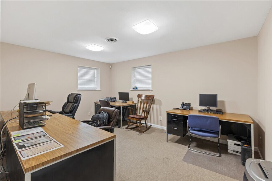 More Photos Of 411 N High St, Millville Medical For Sale