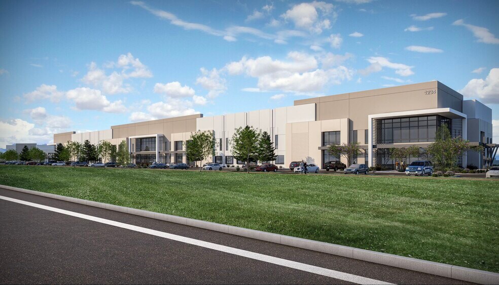 More Photos Of 475 W 1430 W, Payson Warehouse For Lease