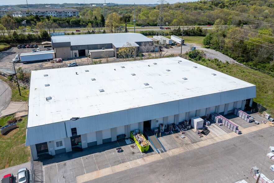 More Photos Of 3310-3422 Ambrose Ave, Nashville Warehouse For Lease