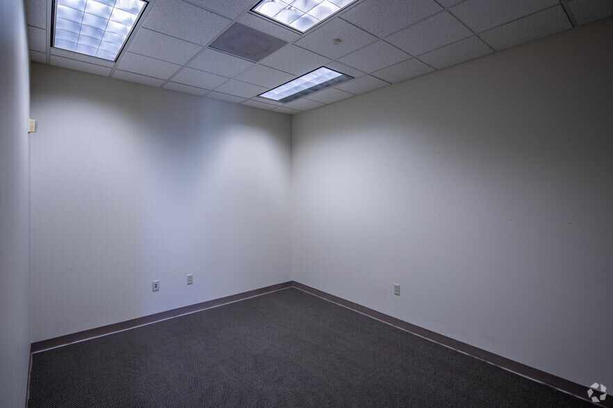 Photo of 20th Floor Ste 2050-2055