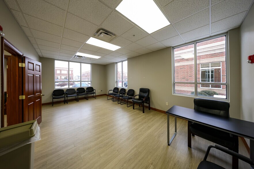 More Photos Of 2633 Commons Blvd, Beavercreek Medical For Lease
