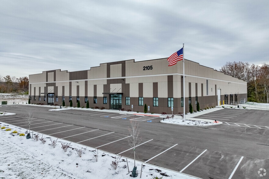 Primary Photo Of 2105 Gateway Blvd, Hebron Warehouse For Sale