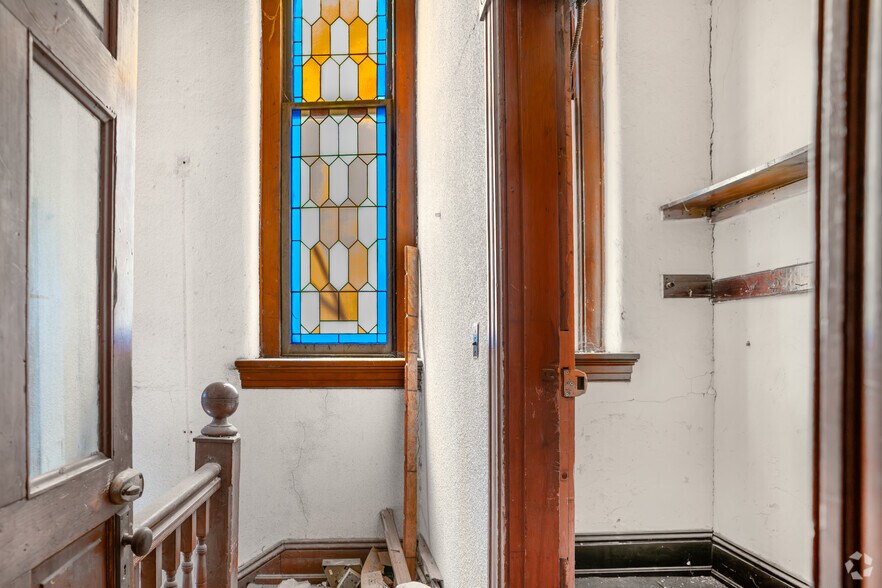 More Photos Of 1001 N Capitol St NE, Washington Specialty For Sale