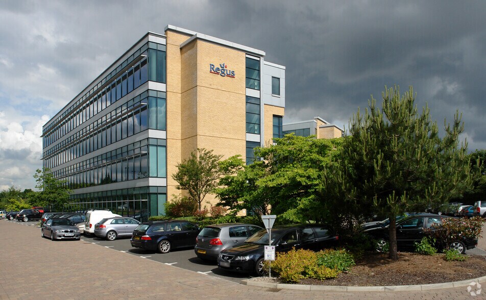 More Photos Of 3000 Aviator Way, Manchester Coworking Space