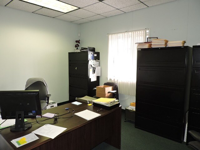 More Photos Of 419 N Westwood Ave, Toledo Light Distribution For Sale
