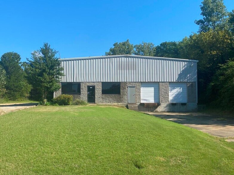 Primary Photo Of 750 Rex Dr, Tupelo Warehouse For Sale