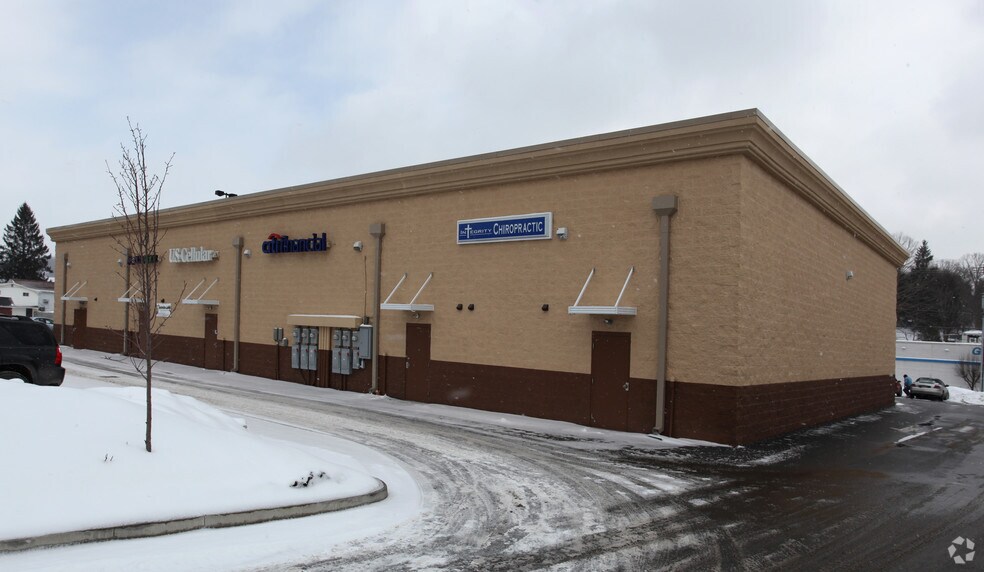 More Photos Of 1883 Robert C Byrd Dr, Beckley Freestanding For Lease