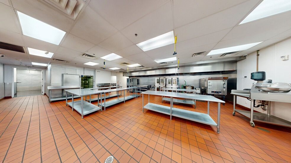 More Photos Of 5321 Cameron St, Las Vegas General Retail For Sale