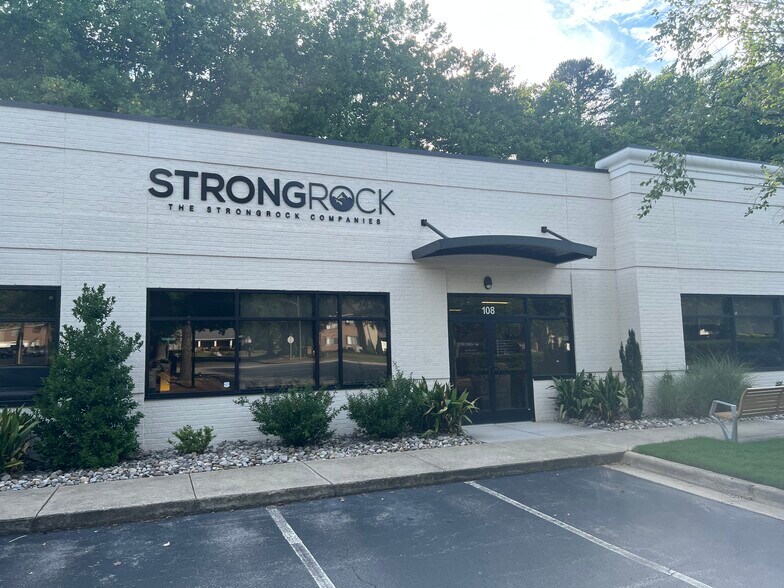 More Photos Of 6801 Falls of Neuse Rd, Raleigh Office For Lease